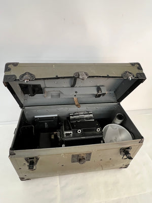 Graflex SPEED GRAPHIC 4x5 Film Press Camera OUTFIT