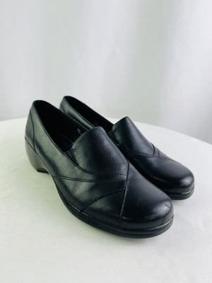 Clarks Collection May Marigold Black Leather Slip On Loafers Women's 8W