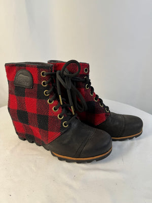 Sorel PDX Buffalo Plaid Wedge Ankle Boots Women's Size 9.5 Red Black Leather