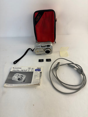 Fujifilm FinePix 2650 2.0MP Y2K Digicam Bundle Tested w/ 2 xD Cards Manual Cable