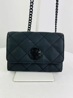 Tory Burch Willa Matte Quilted Chain Wallet in Black Excellent Condition