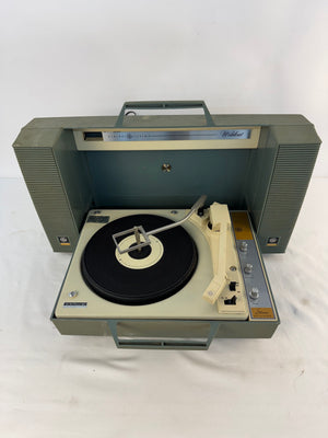 VTG GE Wildcat Portable Record Player Green (Plays but skips, needs work)