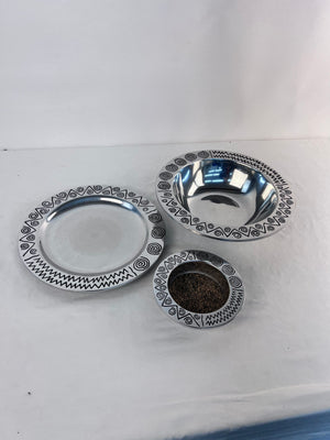 Wilton Armetale Reggae 3pc Set: Salad Bowl, Bottle Coaster, 12" Serving Platter